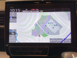 ワイド画面のナビゲーションはフルセグTV、インターナビ対応のGathers純正メモリーナビを搭載しています。Bluetoothオーディオ機能がありますので、スマートフォンなどの音楽も再生できます。