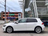 Volkswagenの認定中古車ブランド【Certified Pre-Owned】は、厳しい基準と充実の保証で、安心のカーライフをサポートします。