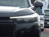 ★LEDヘッドライト搭載★ 白っぽく光る明るく省電力なLEDライト!先進的な白い輝きでフロントフェースを引き締めます☆
