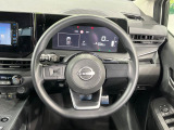 【ステアリングスイッチ】運転中、前方から目線をそらすことなく、オーディオ等の操作が可能な便利機能!安心&快適なドライブを演出してくれます♪