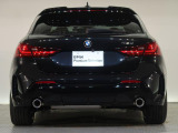 BMWのお車は、走行の安定性とコーナリングの良さを追求し、思い通りにハンドルの操作可能です。試乗車もご用意しておりますので、ぜひ&ldquo;駆け抜ける歓びをご体感ください!