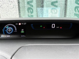 【スピードメーター】メーターがシンプルで見やすく運転しやすいですね。