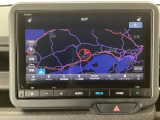 ナビ搭載車です!ナビがあれば初めての道でも安心して運転でき、よりドライブも楽しめますね♪