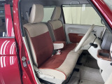 当車両は、次のお客様に気持ちよくお乗りいただくため、専門スタッフによる【徹底シートクリーニング】を施工済みです!
