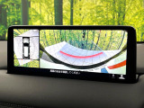 【360&deg;ビューモニター】専用のカメラにより、上から見下ろしたような視点で360度クルマの周囲を確認することができます☆死角部分も確認しやすく、狭い場所での切り返しや駐車もスムーズに行えます。