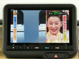 TV付きの車となっております。送迎時の待ち時間などとてもお役に立ちます。