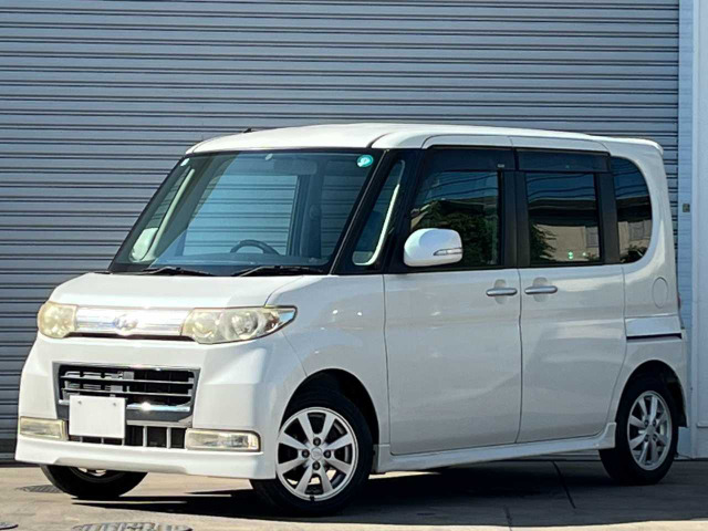 ダイハツ タントカスタム 