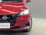 【ハイビームアシスト】先行車や対向車のライト、街路灯などを検知すると、自動でハイビームからロービームに切り替えで夜間の視界が広がると、安心も広がります!!