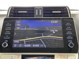【純正ナビ】専用設計で車内の雰囲気にマッチ!ナビ利用時のマップ表示は見やすく、いつものドライブがグッと楽しくなります!