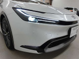 LEDヘッドライトです。デザイン性がよくとても明るいので、夜間の走行や悪天候でも安心です。しかも長寿命!