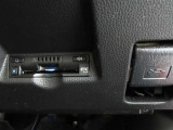 ETC車載器付きです。高速道路の料金所もスムーズに通過できます。