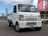 キッズスペースもございます♪お子様連れの方もごゆっくりとお車を見ていただけます☆