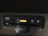 ETC車載器付きです。高速道路の料金所もスムーズに通過できます。