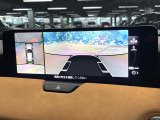 【360&deg;ビューモニター】専用のカメラにより、上から見下ろしたような視点で360度クルマの周囲を確認することができます☆死角部分も確認しやすく、狭い場所での切り返しや駐車もスムーズに行えます。