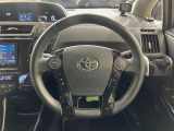 【純正革巻きステアリング】上質な革を使用することで、手にしっかり馴染みとても運転しやすいハンドルです♪
