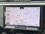 【純正ナビ】人気の純正ナビを装備しております。ナビの使いやすさはもちろん、オーディオ機能も充実!キャンプや旅行はもちろん、通勤や買い物など普段のドライブも楽しくなるはず♪