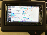 <ホンダ純正メモリーナビ>◆初めての場所もナビゲーションがご案内!楽しい旅行をサポートします。タッチパネル式で画面操作が非常に楽です!