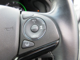 Hondaセンシングの機能のひとつ、アダプティブクルーズコントロール付!アクセルから足を離しても設定したスピードと前車との車間を保ち走行してくれます!車線維持もアシスト☆高速道路で疲労軽減ですね☆