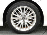 タイヤサイズ 235/45R18