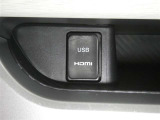 【充電用USB端子】デバイスの充電に便利です。※実際の接続端子は写真で確認or店舗までご気軽にお問合せください♪