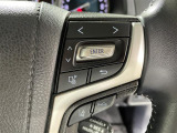 【レーントレーシングアシスト(LTA)】レーダークルーズコントロール使用時に、車線の中央を走るように支援したりお知らせしたりして、車線逸脱を防ぎます!機能には限界があるためご注意ください。