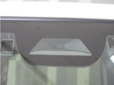 運転する人も、そうでない人も、家族みんなが安心して、自由にお出かけできる生活をサポートする先進機能。