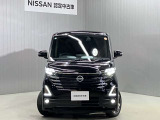 【LEDヘッドランプ&LEDフォグランプ】ハロゲンヘッドランプの約2倍の明るさ!夜の運転も安心です!