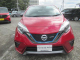 営業時間10:00〜18:00 火曜、水曜定休】 こちらの車両は日産神奈川Carスクエア東名横浜にて展示しております。お問い合わせは045-921-2355までお気軽にご相談ください!