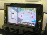【全周囲カメラ】専用のカメラにより、上から見下ろしたような視点で360度クルマの周囲を確認することができます☆死角部分も確認しやすく、狭い場所での切り返しや駐車もスムーズに行えます。