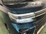 LEDヘッドライト付きです。夜間の運転も安心ですね