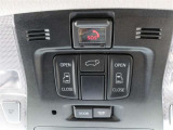 両側パワースライド装備です♪運転席から開け閉めの操作・ON/OFFの切替えも可能です♪