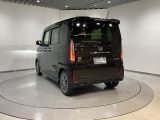 ご納車までの期間ですが、県内のお客様は1、2週間、県外のお客様は2、3週間ほどでご納車が可能となります。但し、書類の状況によっては多少の前後もありますので、その際には何卒ご了承下さい。