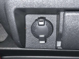 シガーソケット用の充電器が使用可能です!
