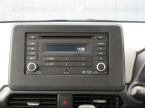 CD一体AM/FM電子チューナーラジオです ♪ AUX端子もありますのでお好みの音楽を接続出来ます!