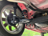 お車を安心してお乗りいただく為には、足回りの定期点検が欠かせません。サービスサポート(有償保証)では無料点検もご提供しており、安心のカーライフをお過ごしいただけるサポート体制が整っています。