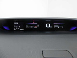 視認性の良いシンプルなメーターです♪