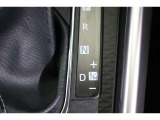 MTモード(シーケンシャルシフト)を装備しています。CVT車でありながら、マニュアル感覚のシフトチェンジが可能です。ドライバーの変速操作に応えたアクティブな走りが楽しめます。
