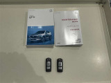 メンテナンスノート付きです。過去の整備記録を確認したり、お車の状況にあった整備をすることに役立ちます。
