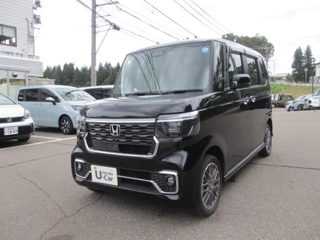N-BOXカスタム ターボ 4WD 