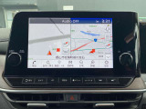 日産純正ナビゲーションには、フルセグTV・ブルートゥースオーディオなど様々なソース機能が付いています。是非、お気に入りの音楽で楽しい運転の時間をお過ごし下さい。
