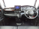 N-BOXカスタム L ターボ 4WD 