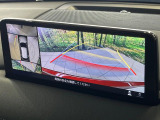 【360&deg;ビューモニター】専用のカメラにより、上から見下ろしたような視点で360度クルマの周囲を確認することができます☆死角部分も確認しやすく、狭い場所での切り返しや駐車もスムーズに行えます。