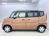 両側パワースライドドア付きだから、狭い駐車スペースなどでの 乗り降りラクラク!小さなお子さまのいるご家庭には嬉しい装備。