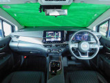 ノートオーラ 1.2 G FOUR レザーエディション 4WD 