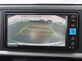 バックガイドモニター付いております!車庫入れの際にあると役立ちますよ♪