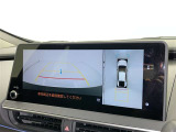 バックモニター付なので後退時に後方が見えるので安心。 車は構造上、死角がたくさんなので万が一を考えると必須ですね。 あくまで補助の為の装備、バックは目視で確認する事が重要ですよ。