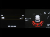 コーナーセンサーを装備。障害物までの距離に応じて警告音を変えてお知らせ。縦列駐車時や駐車場・車庫等での取り回しをサポートします。詳細は販売店スタッフまでお尋ね下さい。