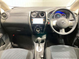 運転席からの視界が左右に広く隅々まではっきりと見渡せます。車の前端も把握しやすく安心して運転できます!