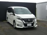 セレナ 2.0 ハイウェイスター Vセレクション 4WD 