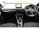 MAZDA2 1.5 15S ブラックトーンエディション 